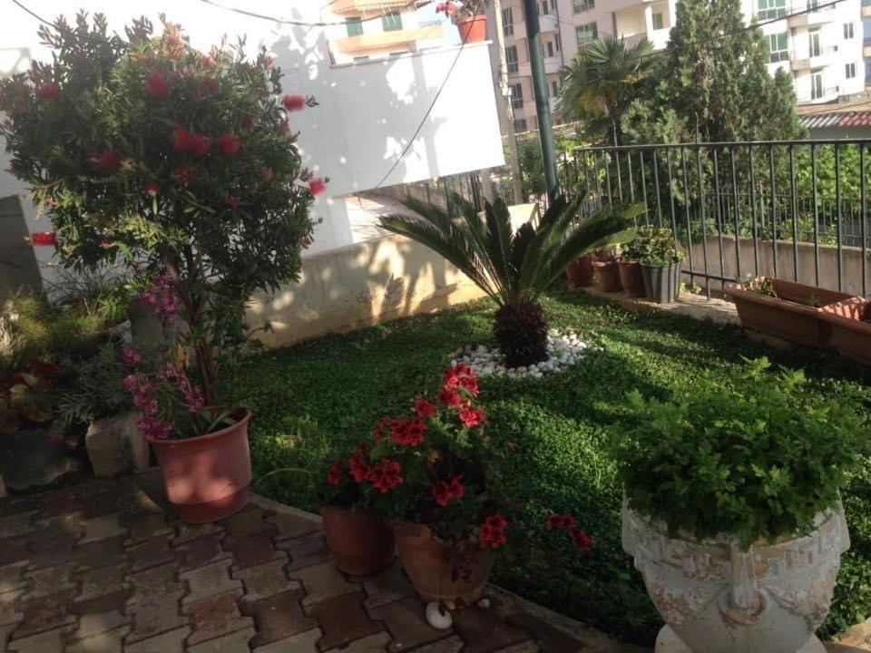 Vila Floban & Mirdar Koshi Sarandë Exterior foto